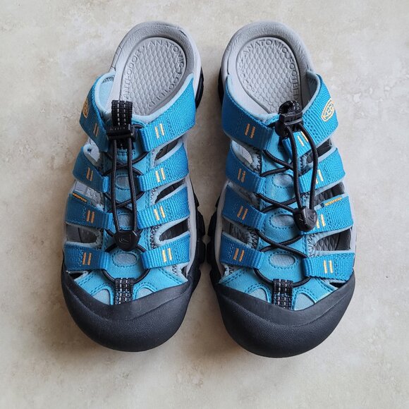 Keen Women's sz 8.5 Newport Slip On Sandals - Picture 1 of 5
